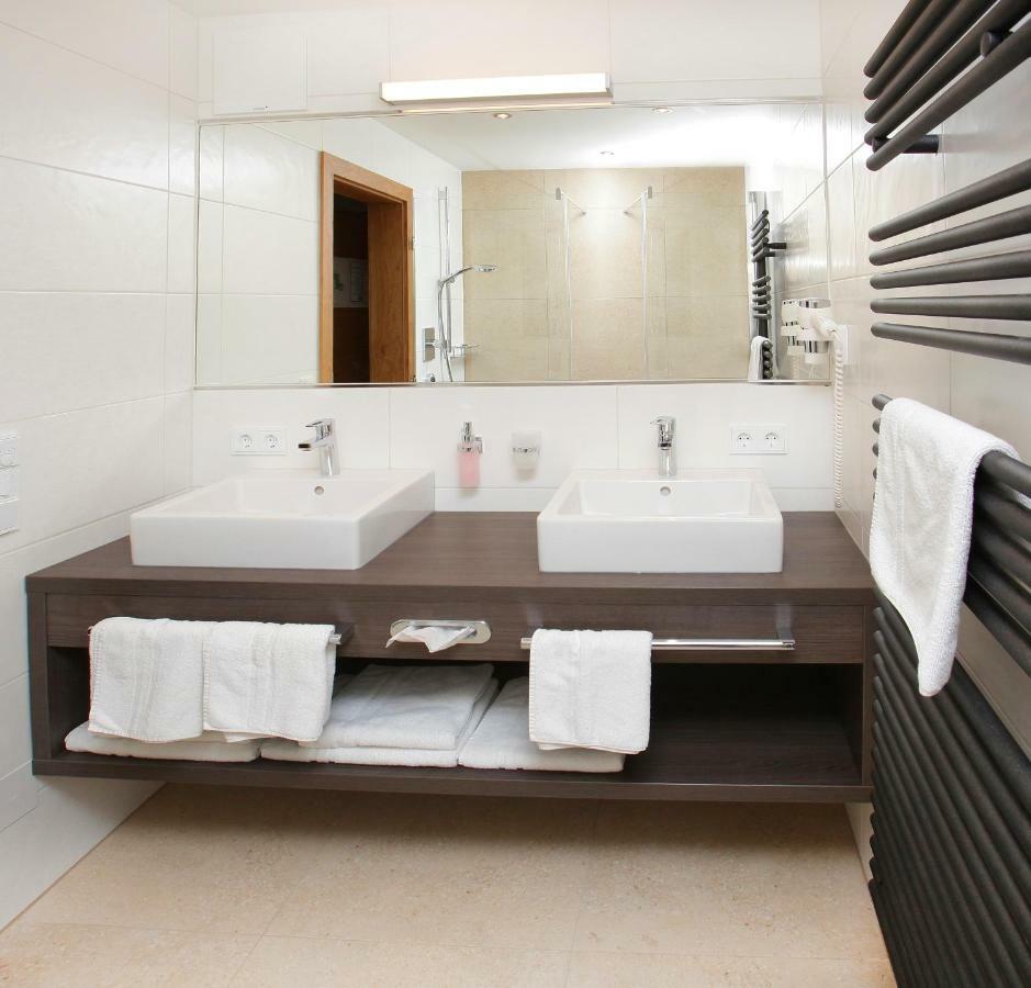 Tarlack Appartements Huetten 34 Леоганг Экстерьер фото
