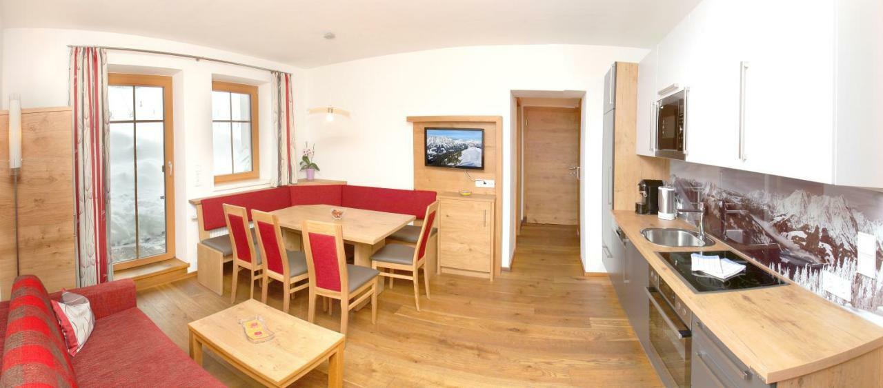 Tarlack Appartements Huetten 34 Леоганг Экстерьер фото